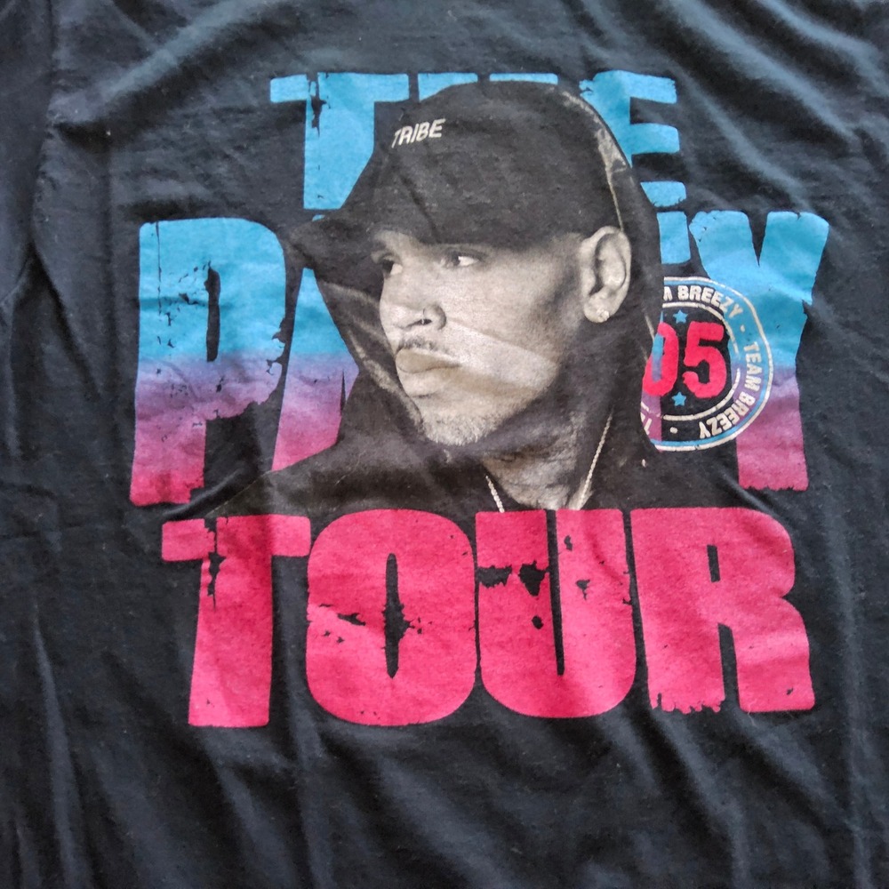 Chris Brown The‎ Party Tour 2017 T-Shirt Team Breezy Music Concert Tee